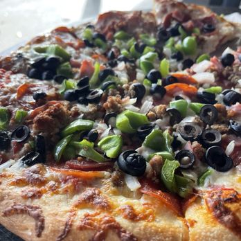 Idyllwild Pizza - Pizza Near Me - Idyllwild, California