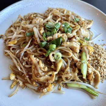 Bangkok Avenue - Grand Pad Thai with chicken - Thai Near Me - Broomfield, Colorado Bangkok Avenue - Grand Pad Thai with chicken - Thai Near Me - Broomfield, Colorado