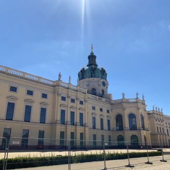 Schloss Charlottenburg - Castles Near Me - Berlin, BE Schloss Charlottenburg - Castles Near Me - Berlin, BE