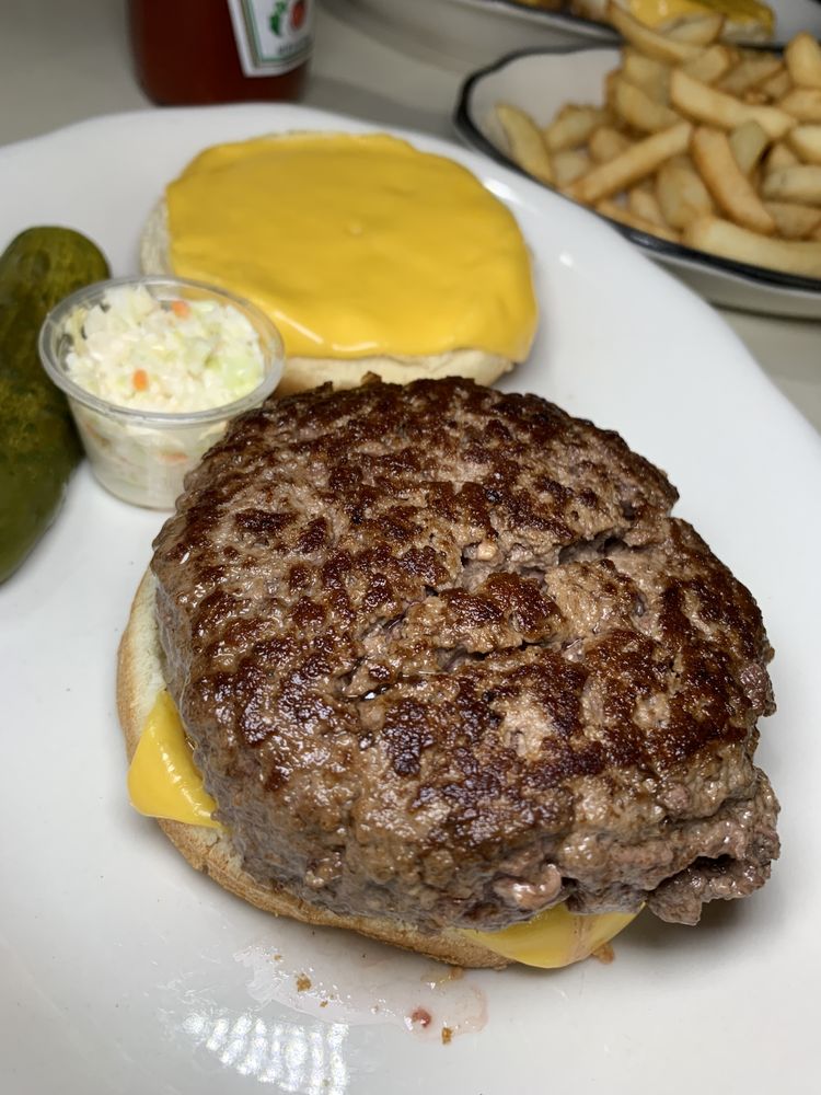 JOE JR. RESTAURANT 281 Photos & 432 Reviews 167 3rd Ave, New York