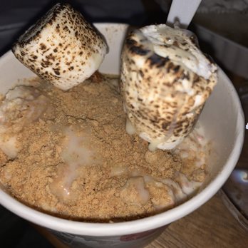 ICICLES - Strawberry Fantasy Ice Cream Rolls with extra graham cracker and condensed milk - Ice Cream & Frozen Yogurt Near Me - San Mateo, California ICICLES - Strawberry Fantasy Ice Cream Rolls with extra graham cracker and condensed milk - Ice Cream & Frozen Yogurt Near Me - San Mateo, California