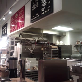 Do-Rite Donuts & Chicken - Inside - Donuts Near Me - Chicago, Illinois