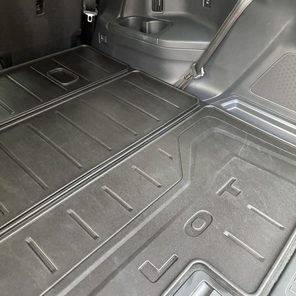 Your Detail - Mobile Car Detailing - Clean trunk - Auto Detailing Near Me - Silver Spring, Maryland Your Detail - Mobile Car Detailing - Clean trunk - Auto Detailing Near Me - Silver Spring, Maryland