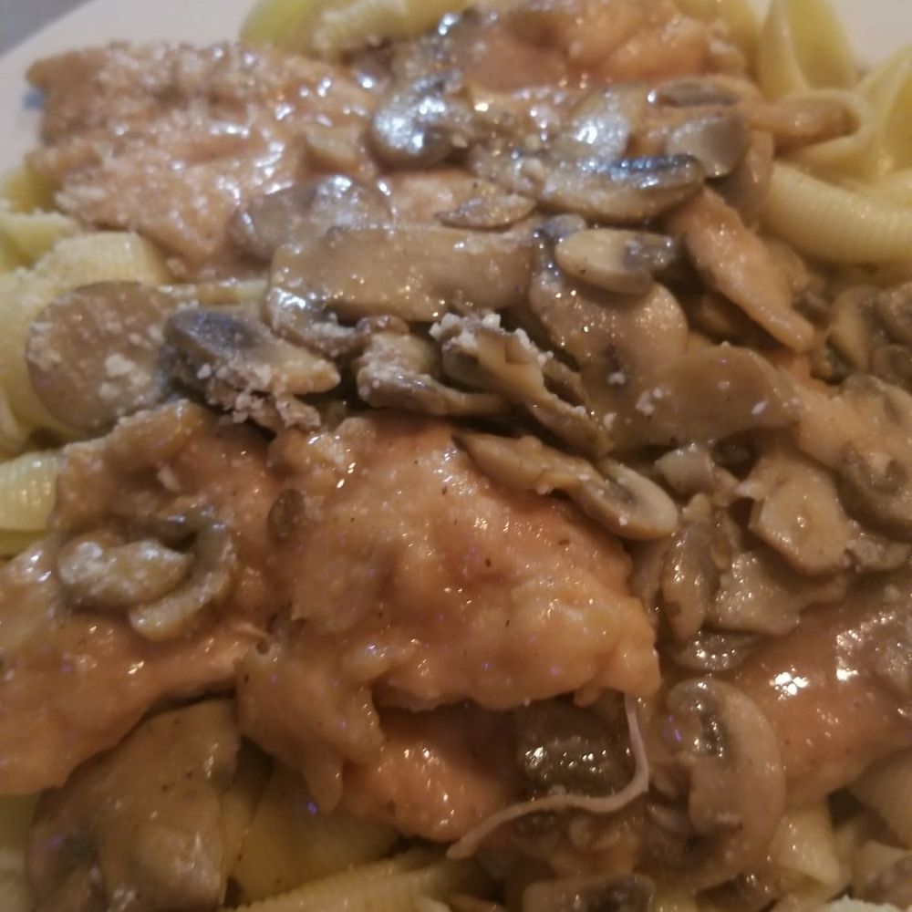 West Main Pizza - Chicken marsala - Pizza Near Me - Plainville, Connecticut
