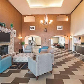 La Quinta by Wyndham Glen Rose - Lobby view - Hotels Near Me - Glen Rose, Texas La Quinta by Wyndham Glen Rose - Lobby view - Hotels Near Me - Glen Rose, Texas
