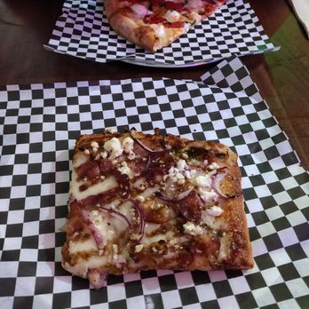 Graffiti pizza - Pan pizza - Pizza Near Me - Oakland, California Graffiti pizza - Pan pizza - Pizza Near Me - Oakland, California