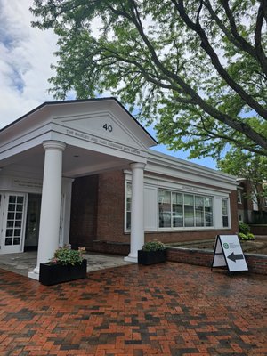 Tufts University by null