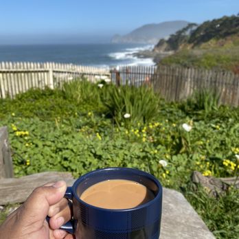 HI Point Montara Lighthouse Hostel - Hostels Near Me - Montara, California