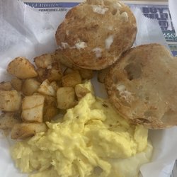 Crostini - Eggs, hash browns, English muffin