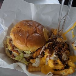 Uptown Food Truck - Bacon Cheeseburger simply amazing