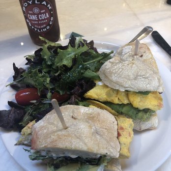 Urth Caffé - Orange - Coffee & Tea Near Me - Orange, California