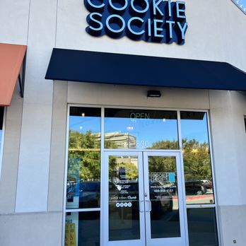 Cookie Society - Addison - Storefront - Desserts Near Me - Addison, Texas