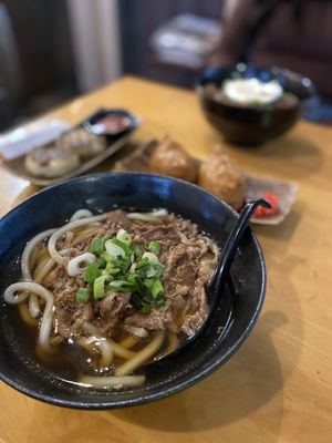 Manpuku Modern Japanese Eatery by null