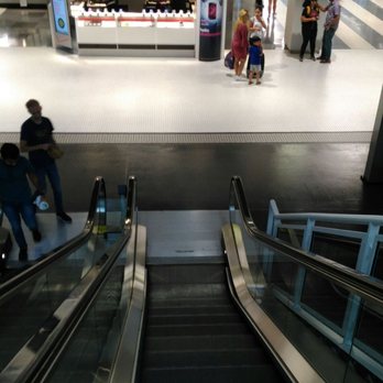 Ogilvie Transportation Center - Train Stations Near Me - Chicago, Illinois
