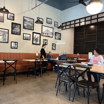 Cosmos Restaurant - Interior - Breakfast & Brunch Near Me - Fort Wayne, Indiana Cosmos Restaurant - Interior - Breakfast & Brunch Near Me - Fort Wayne, Indiana