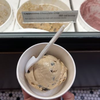Kilwins Ice Cream - Chocolate - Fudge - Cappuccino Chocolate Chip - Ice Cream & Frozen Yogurt Near Me - Huntington, New York Kilwins Ice Cream - Chocolate - Fudge - Cappuccino Chocolate Chip - Ice Cream & Frozen Yogurt Near Me - Huntington, New York