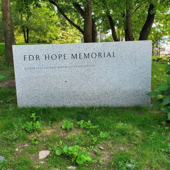 FDR Hope Memorial - Public Art Near Me - New York, New York