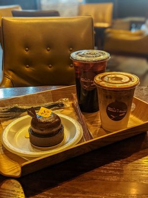 Hansel & Gretel Bakery Cafe by null