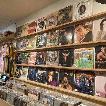 Uila Records - Vinyl Records Near Me - Waimea, Hawaii Uila Records - Vinyl Records Near Me - Waimea, Hawaii