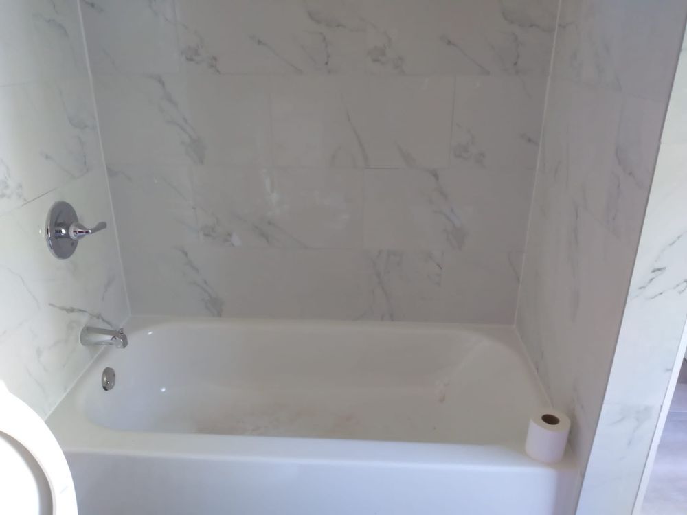 Slide of Leo Handyman And Remodeling