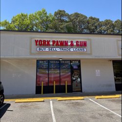 York Pawn & Gun - Storefront