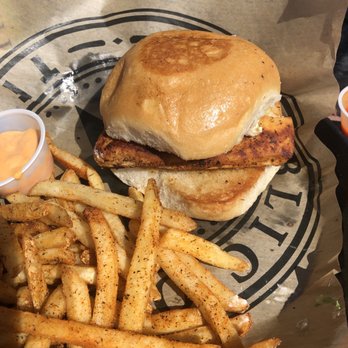 Wave On Lake Conroe - Mahi Mahi sandwich! Ask for red onions and pickles, to give it a kick! - Bars Near Me - Willis, Texas