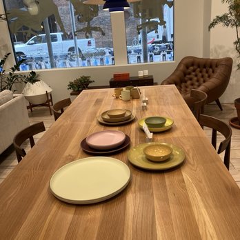 Herman Miller - Dining table - Furniture Stores Near Me - New York, New York Herman Miller - Dining table - Furniture Stores Near Me - New York, New York