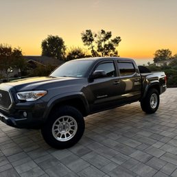 Wheels: Method 703's Tires: Falken Wildpeak AT4W Wheels: Method 703's Tires: Falken Wildpeak AT4W