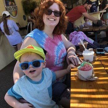 Beach Street - Emily n Arlen enjoying shave ice - Coffee & Tea Near Me - Kihei, Hawaii Beach Street - Emily n Arlen enjoying shave ice - Coffee & Tea Near Me - Kihei, Hawaii