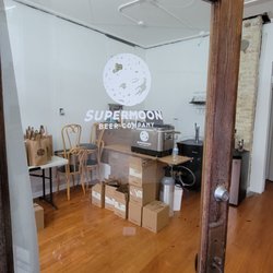 Supermoon Beer Company