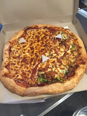 Gigi Pizzeria by null