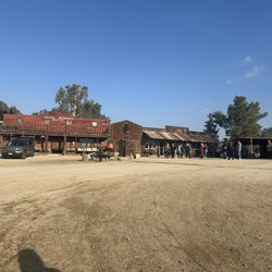 Wooden Nickel Ranch - Outside