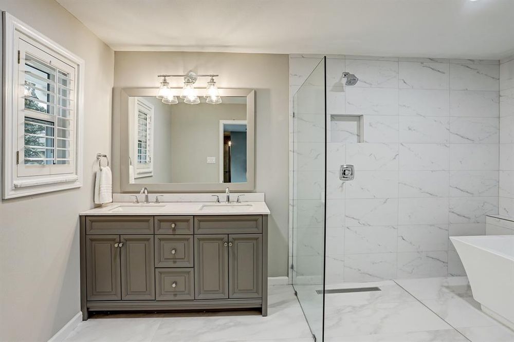 Slide of Fiesta Construction