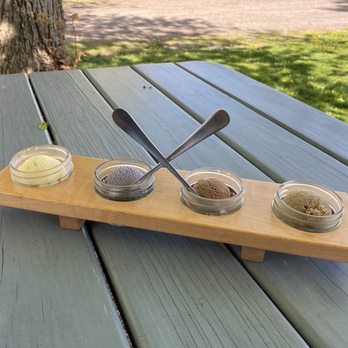 Spotted Duck - Flight of Ice Cream - Ice Cream & Frozen Yogurt Near Me - Penn Yan, New York
