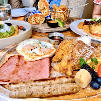 Lapisara Eatery - Delicious Brunch! IG: @happytomunch - Breakfast & Brunch Near Me - San Francisco, California
