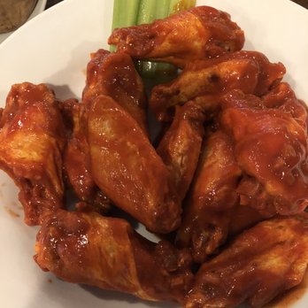 Abenaki Trail - Well done hot wings. Yum yum. - American Near Me - North Conway, New Hampshire Abenaki Trail - Well done hot wings. Yum yum. - American Near Me - North Conway, New Hampshire