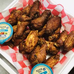 The Original Pizza Presto - 10 pc Hot Wings