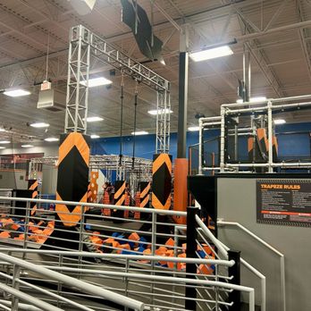 Sky Zone Trampoline Park - Trapeze and Zip Line - Trampoline Parks Near Me - Sarasota, Florida Sky Zone Trampoline Park - Trapeze and Zip Line - Trampoline Parks Near Me - Sarasota, Florida