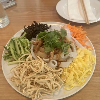 Little Pine - Chinese Near Me - New York, New York