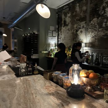 Emerson's - Bar area - Cocktail Bars Near Me - Pittsburgh, Pennsylvania