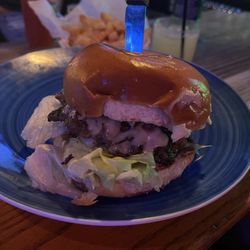 Theo's Bar & Grill - Theo's Best burger