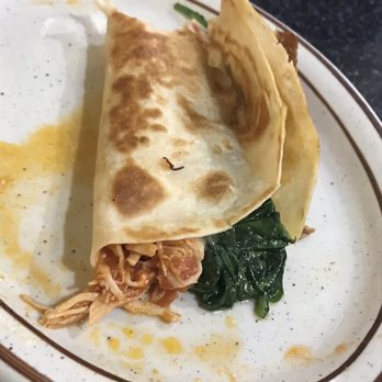 Mi Pueblito Mexican Restaurant - Chicken and spinach quesadilla - Mexican Near Me - Winterset, Iowa Mi Pueblito Mexican Restaurant - Chicken and spinach quesadilla - Mexican Near Me - Winterset, Iowa