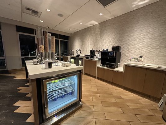 Marriott M Club Lounge by null