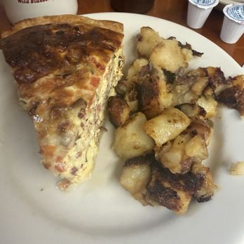 Jordans Restaurant - Bacon & Tomato Quiche with home fries - Breakfast & Brunch Near Me - Bar Harbor, Maine Jordans Restaurant - Bacon & Tomato Quiche with home fries - Breakfast & Brunch Near Me - Bar Harbor, Maine