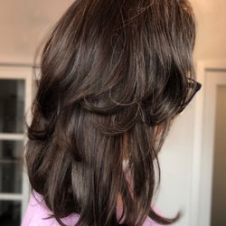 Jessica B Hair and Healing - Layers for max volume and movement