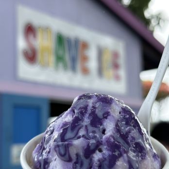 Mountain Magic Shave Ice - Ube and Taro snow cap - Shaved Ice Near Me - Waipahu, Hawaii Mountain Magic Shave Ice - Ube and Taro snow cap - Shaved Ice Near Me - Waipahu, Hawaii