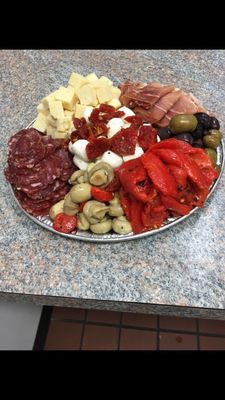 Mona Lisa Salumeria by null