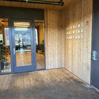 Ferment Brewing Company - Brewpubs Near Me - Hood River, Oregon