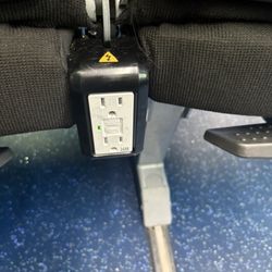 Greyhound Bus Lines - Chargers