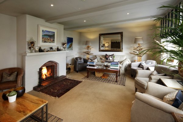 Driftwood B&B by null